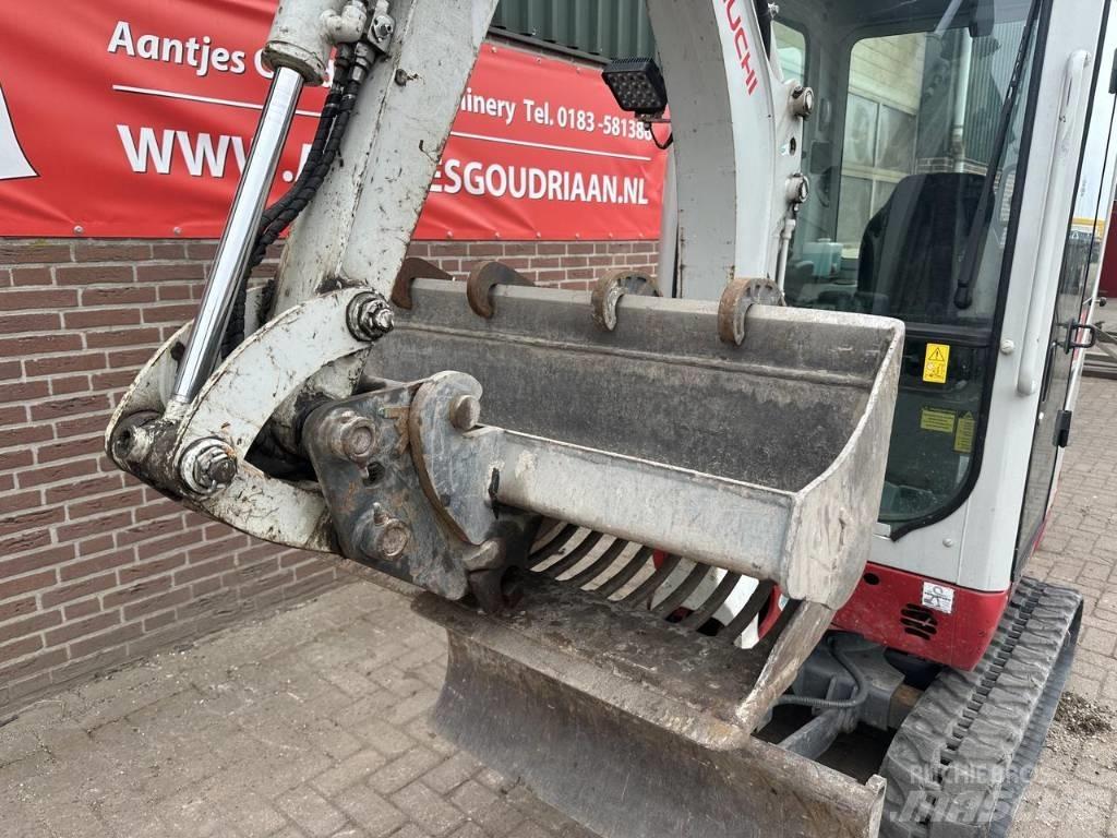 Takeuchi TB216 Mini rýpadlá < 7t