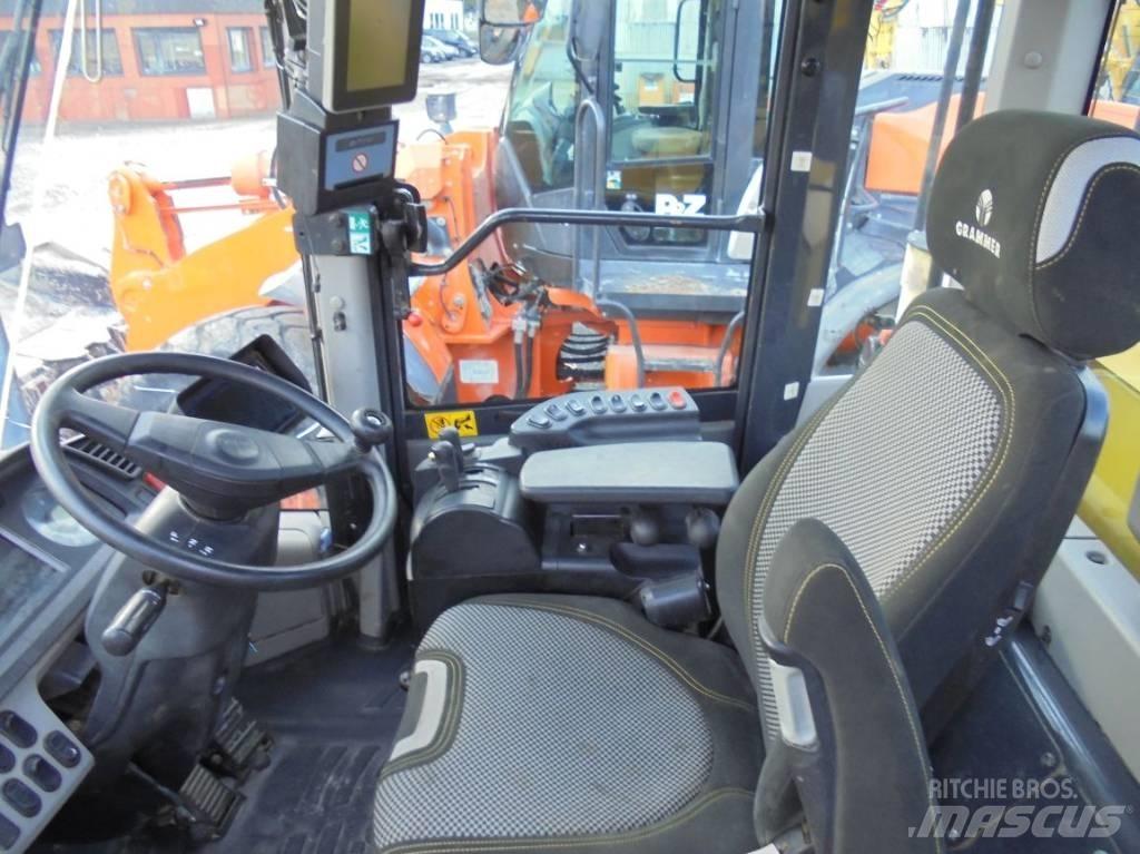 Komatsu WA 470-8 Kolesové nakladače
