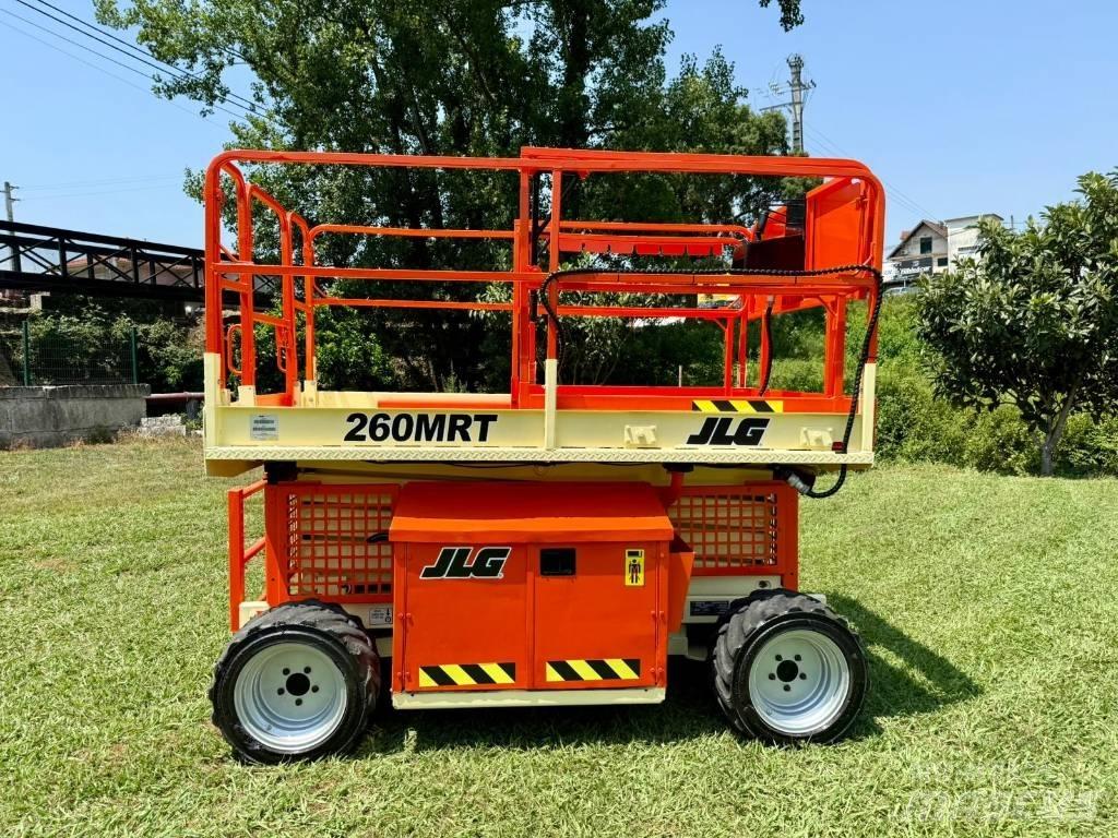 JLG 260 MRT Nožnicové zdvíhacie plošiny