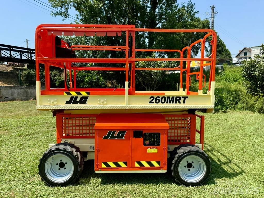 JLG 260 MRT Nožnicové zdvíhacie plošiny