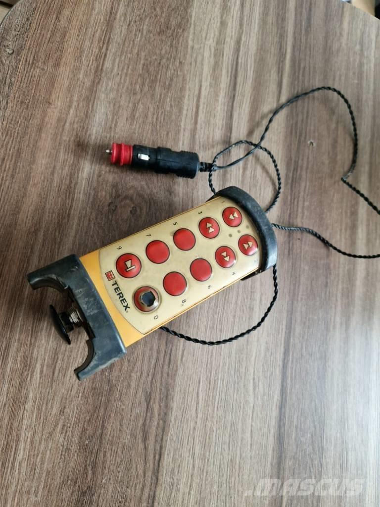 Terex Pegson XR 400 Mobilné drviče