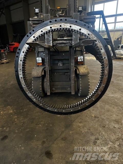 CAT M 316 BEARING Podvozky a zavesenie kolies