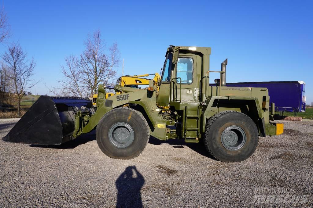 CAT 950 F Kolesové nakladače