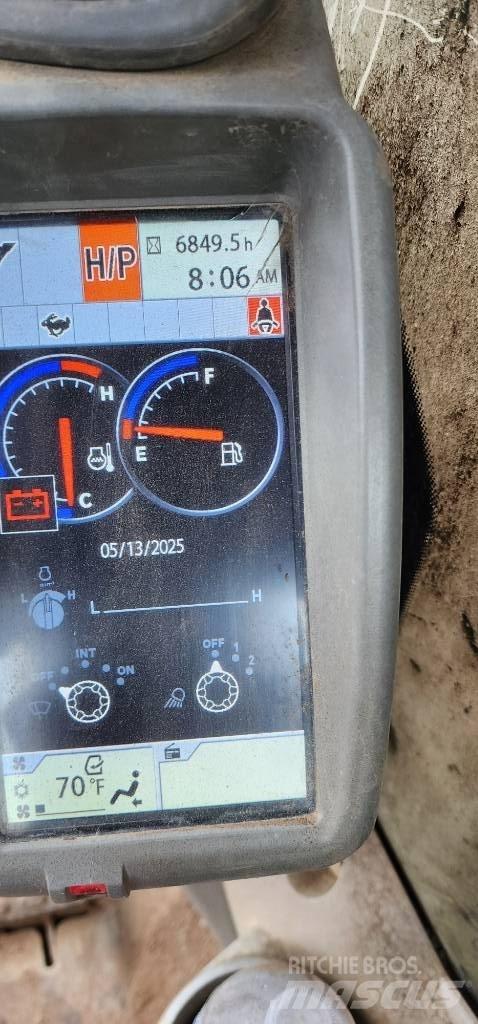 Hitachi 350LC Pásové rýpadlá