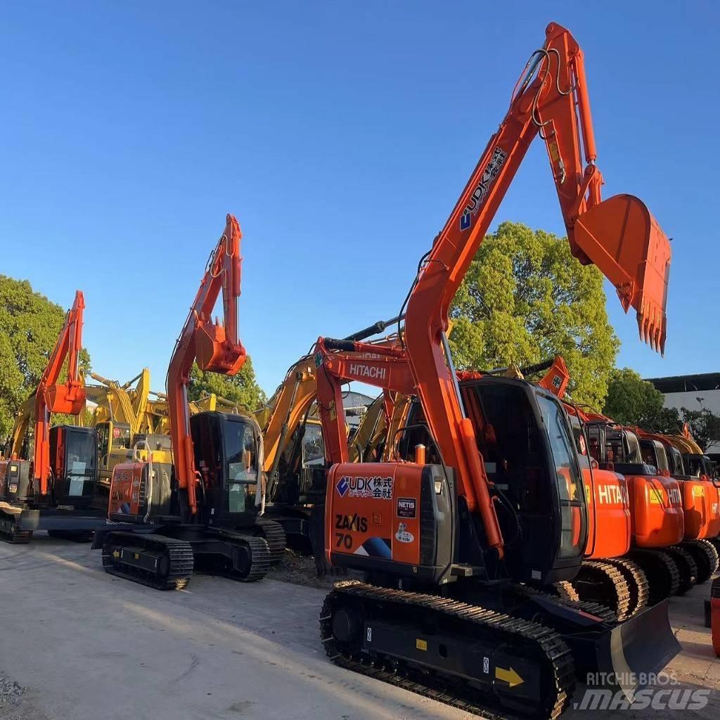 Hitachi ZX 70 Pásové rýpadlá