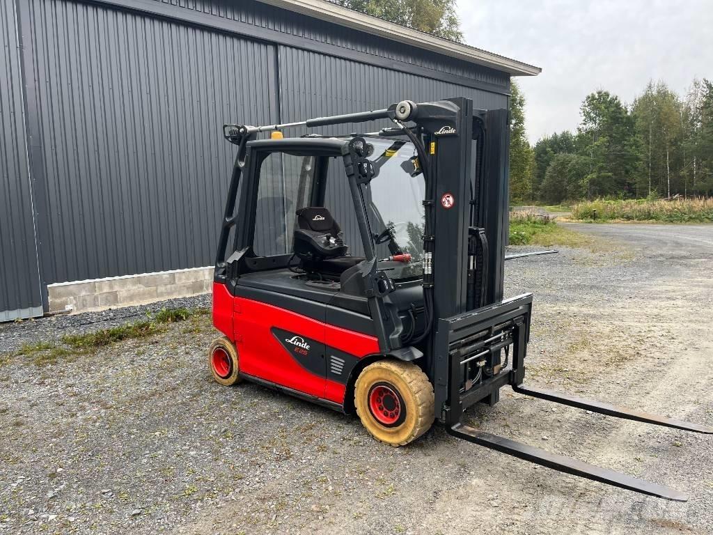 Linde E25L-01 Akumulátorové vozíky
