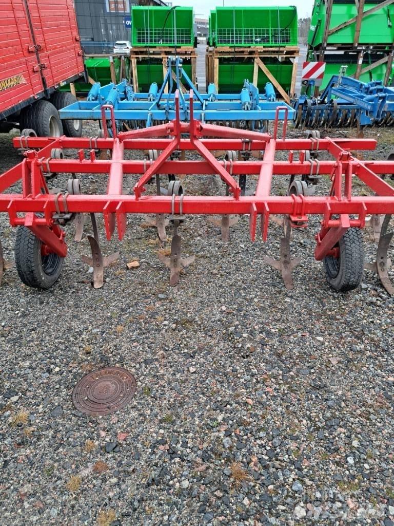 Potila K 15 Kultivátory