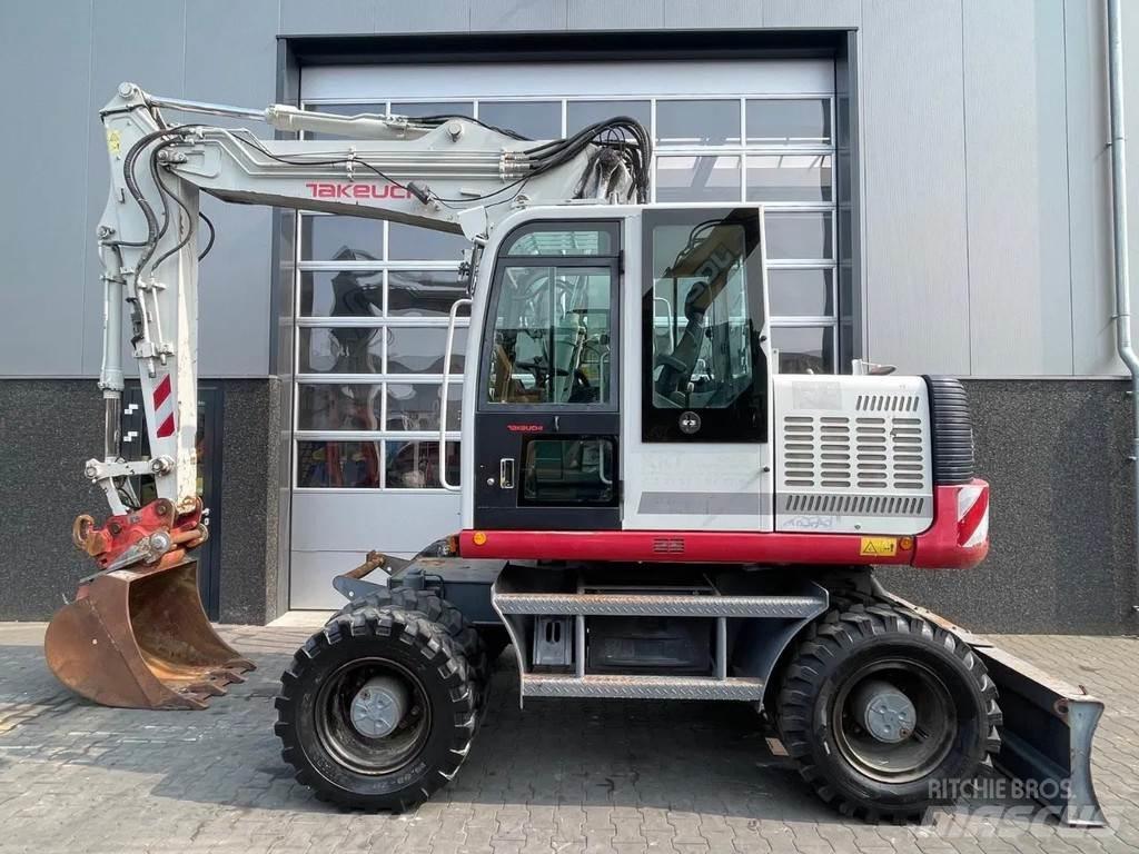 Takeuchi TB1160W Kolesové rýpadlá