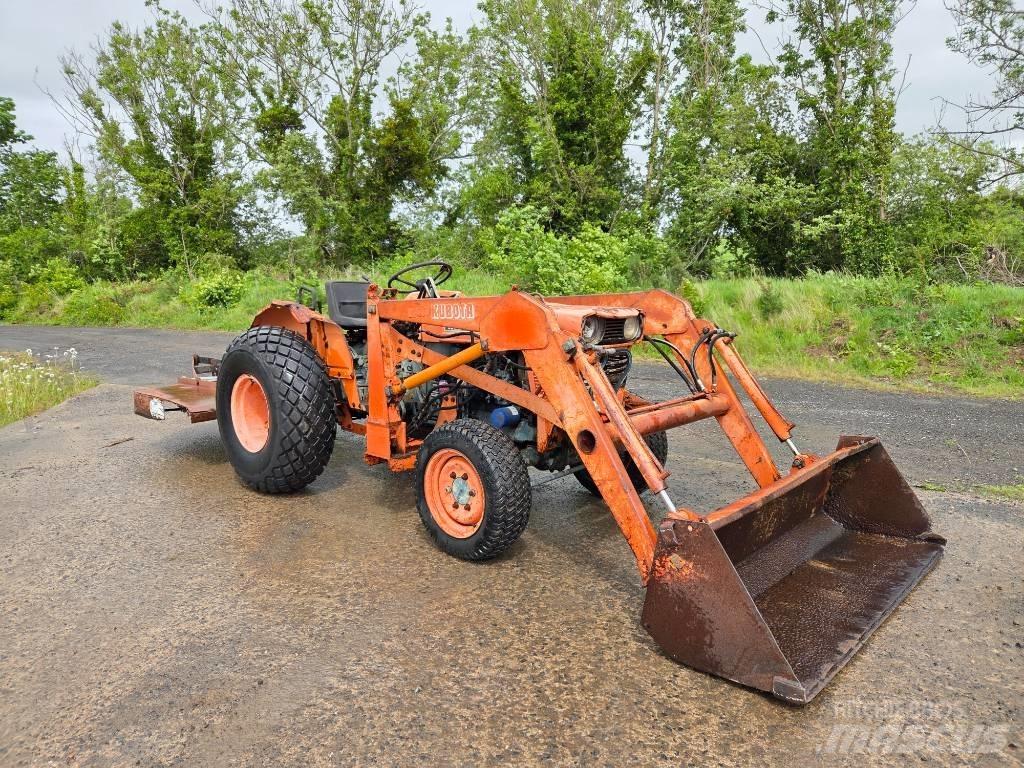 Kubota L 235 Kompaktné traktory