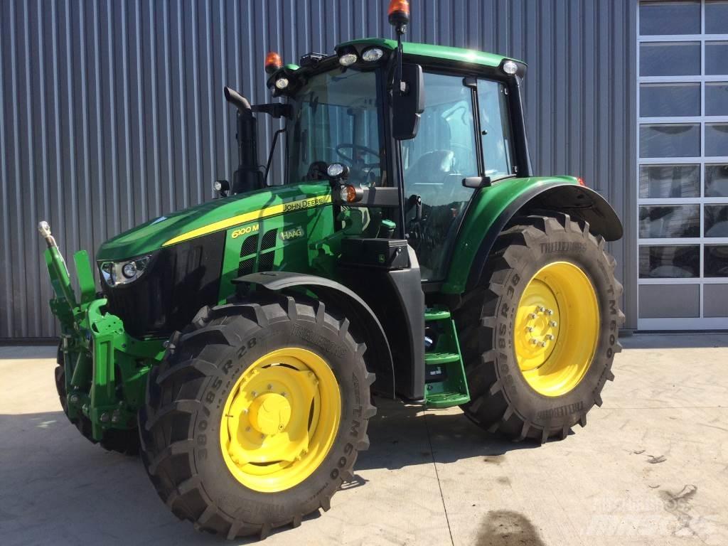 John Deere 6100M Traktory