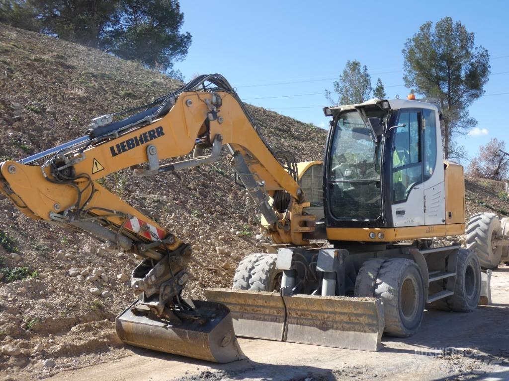 Liebherr A 912 Kolesové rýpadlá