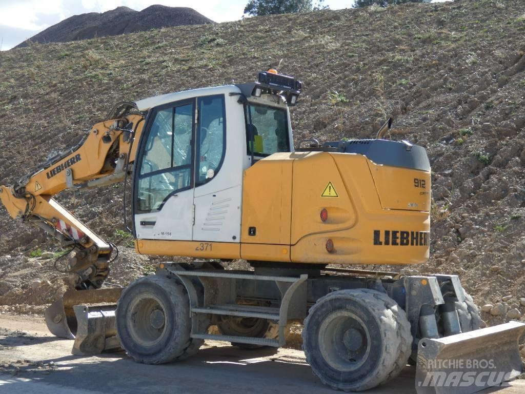 Liebherr A 912 Kolesové rýpadlá