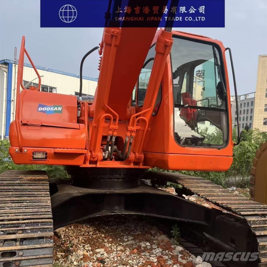 Doosan DH 225 Pásové rýpadlá