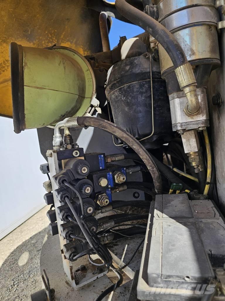 Haulotte HA 16 PX Kĺbové plošiny