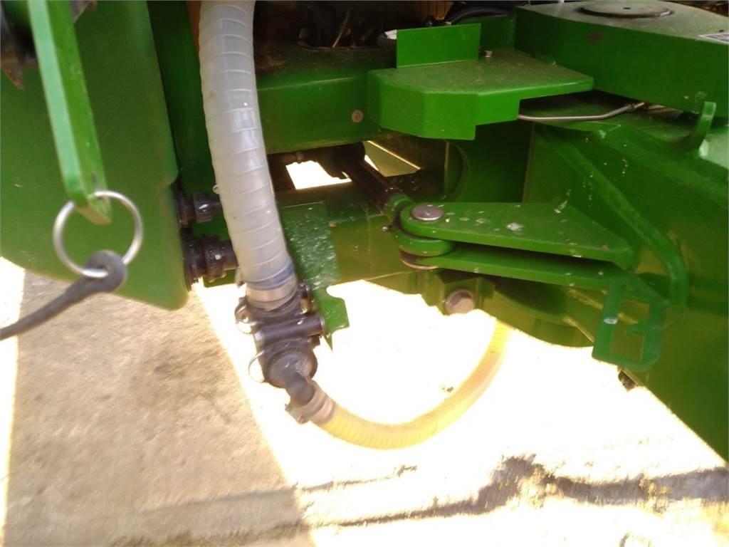John Deere 740i Ťahané postrekovače