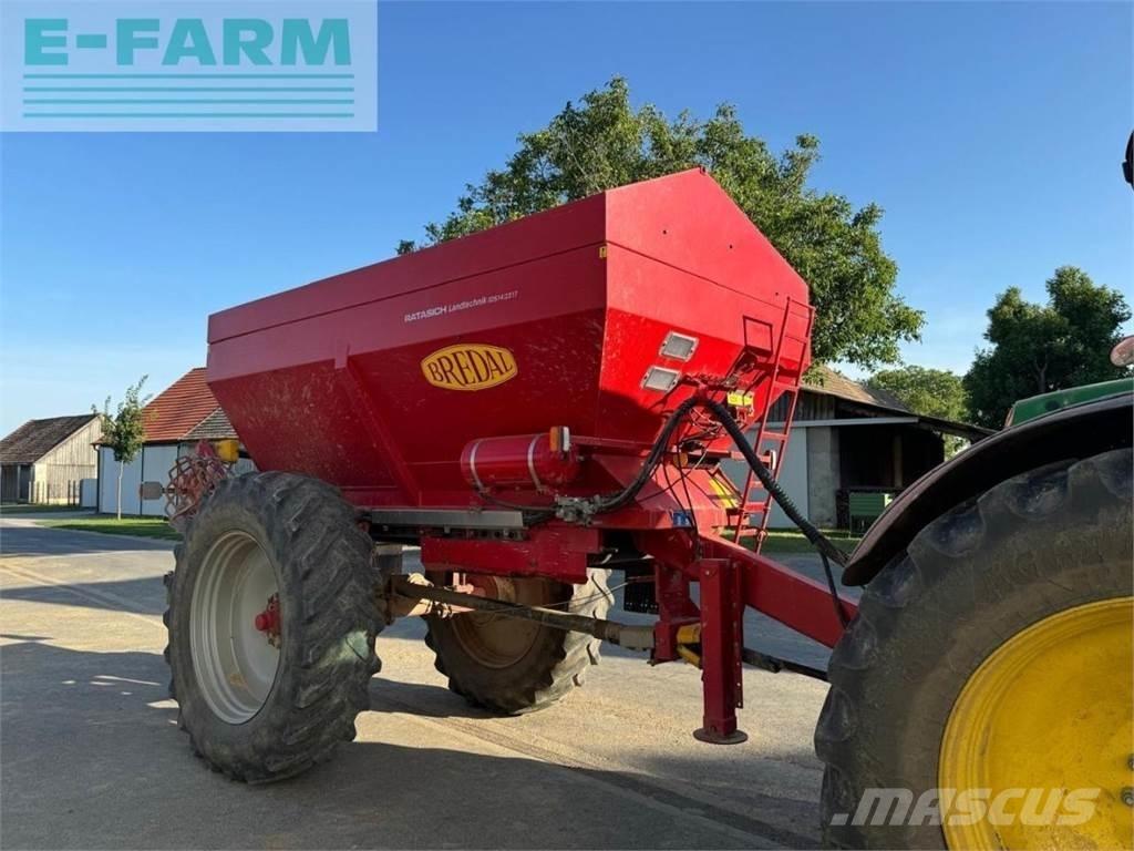 Bredal K105LB Rozmetadlá priemyselných hnojív