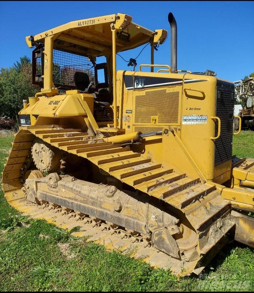 CAT D 6 N Pásové dozéry