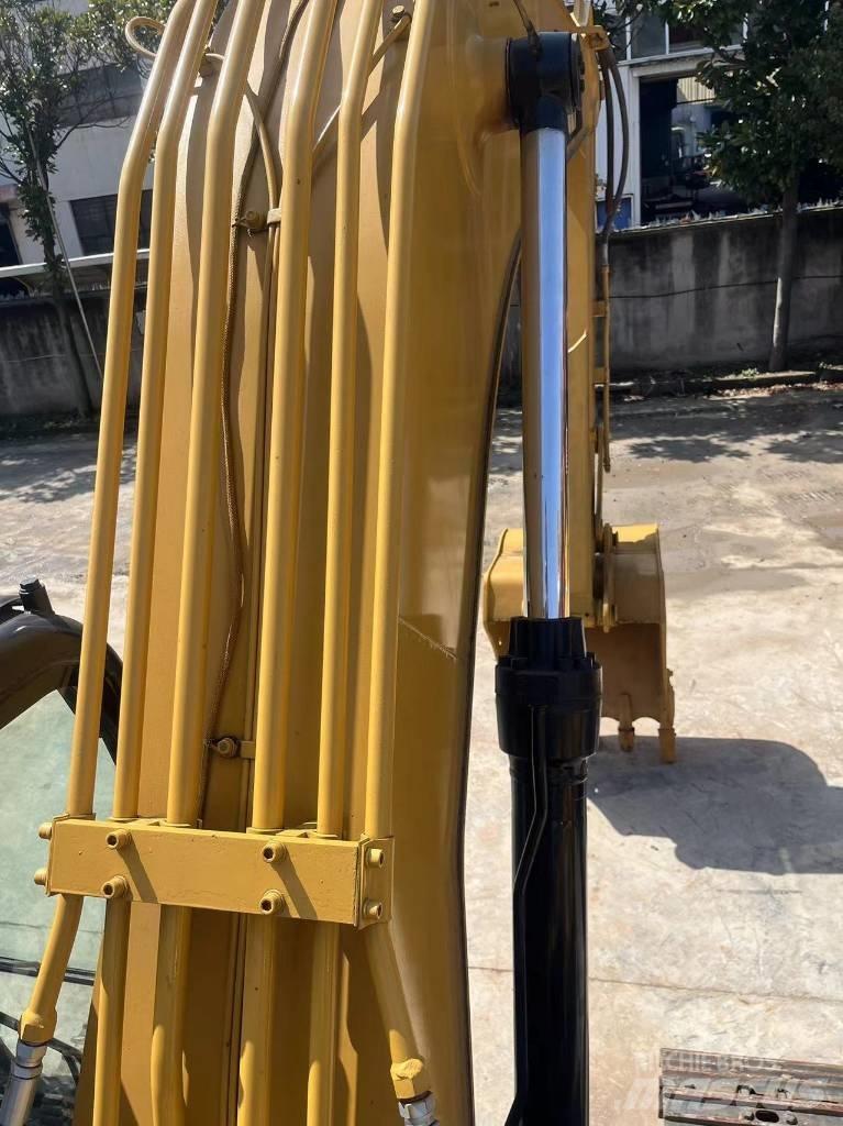 CAT 315 D2 Pásové rýpadlá