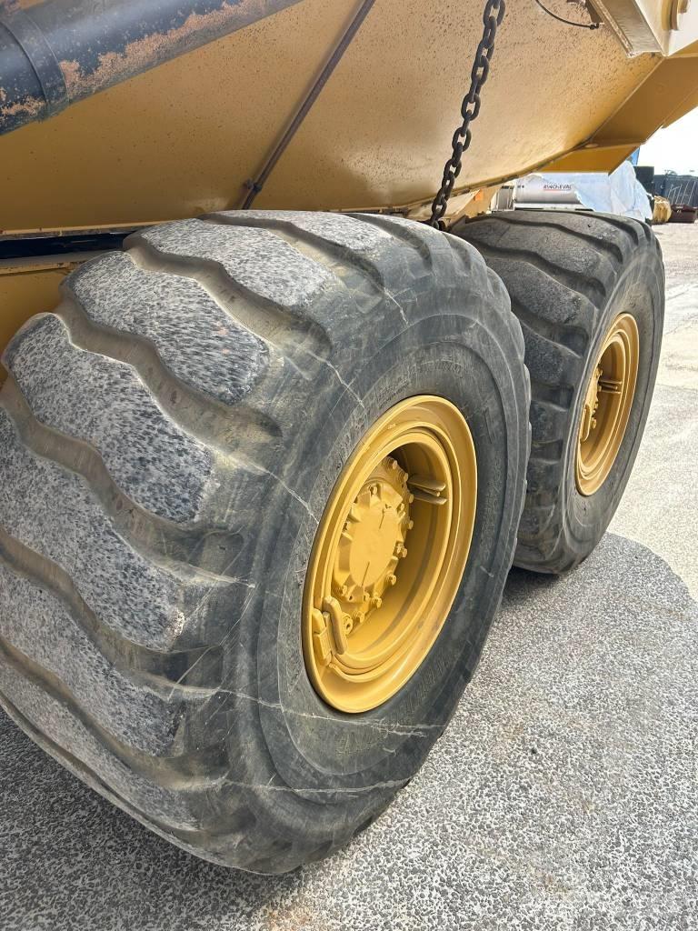 CAT 730 C (CE Marked) Kĺbové nákladné autá