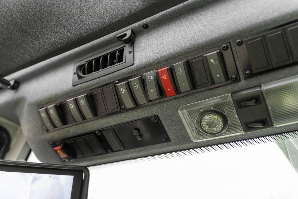 Sennebogen 821 E Kolesové rýpadlá