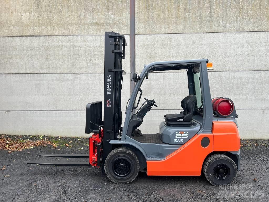 Toyota 02-8 FGF 25 LPG vozíky
