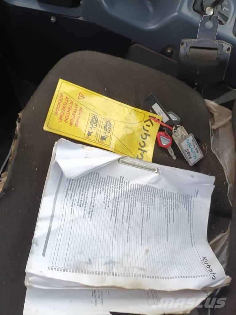 Kubota R 085 Kolesové nakladače