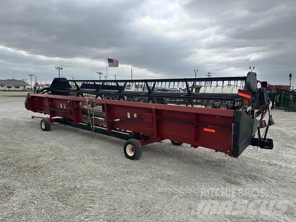 Case IH 1020 Kombajnove hlavice