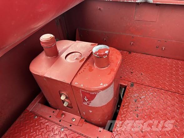Case IH 2366 Kombinované zberacie stroje