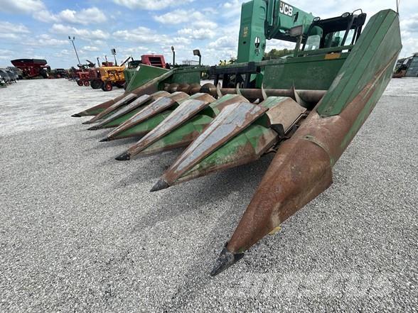 John Deere 643 Kombajnove hlavice