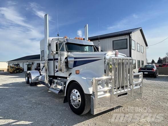 Kenworth W900L Ťahače