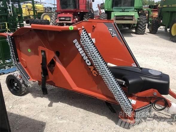 Rhino TS10 Žací stroj-kondicionér