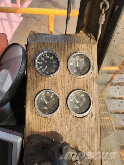 Manitowoc 4100 WS II Pásové žeriavy