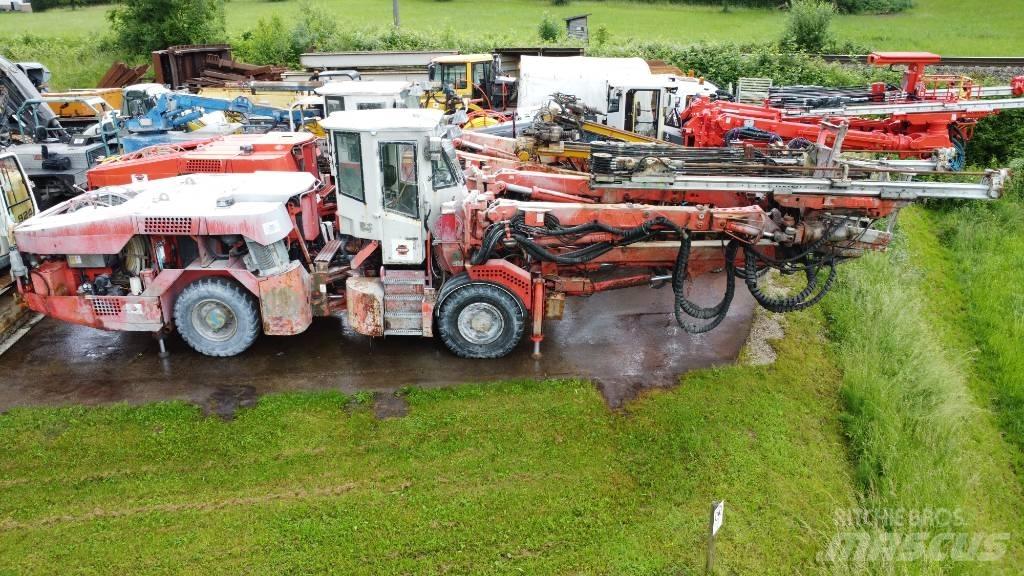 Sandvik DT820SC Tunelové a podzemné banské vŕtačky