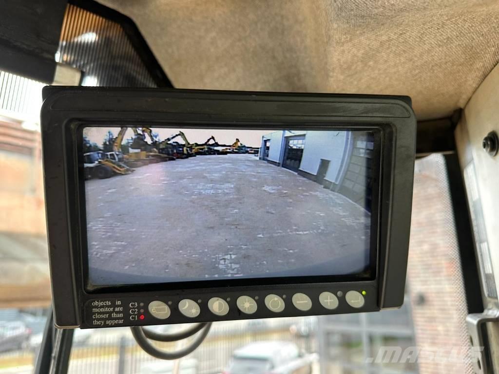 Volvo L 250 G Kolesové nakladače