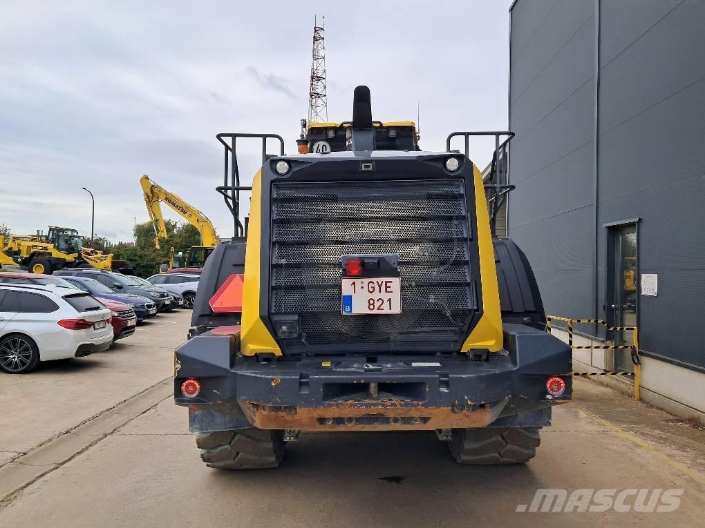 Komatsu WA475-10E0 Kolesové nakladače