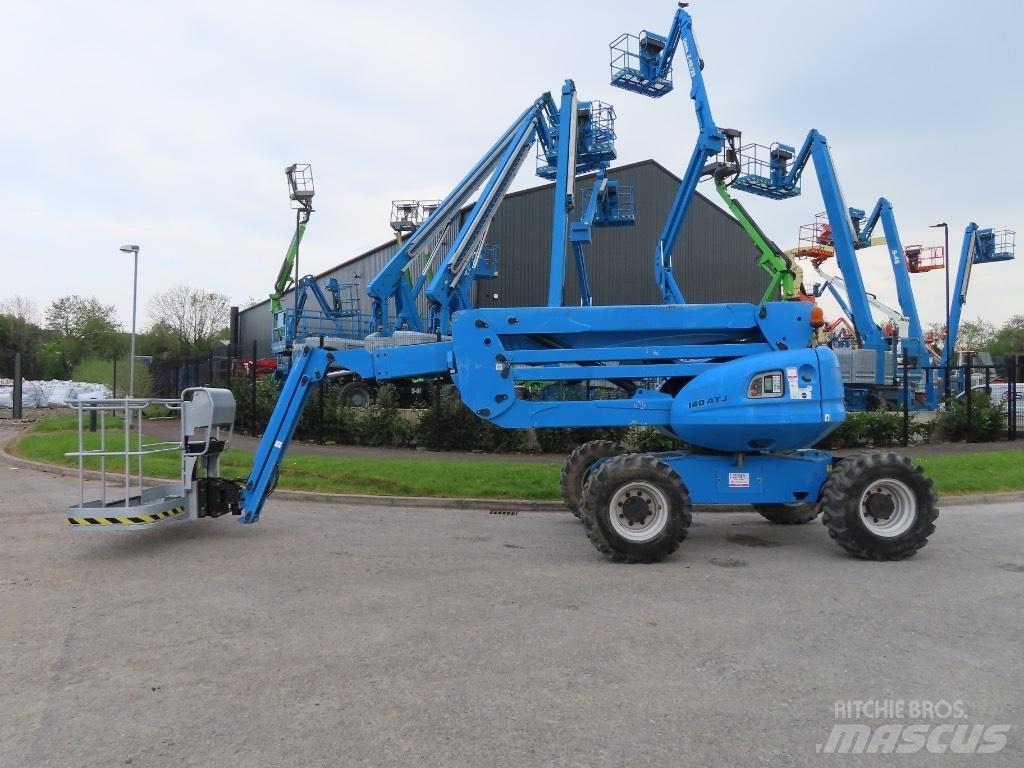 Manitou 180 ATJ Kĺbové plošiny