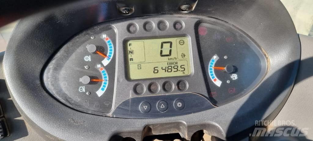 Hitachi ZW 220 Kolesové nakladače