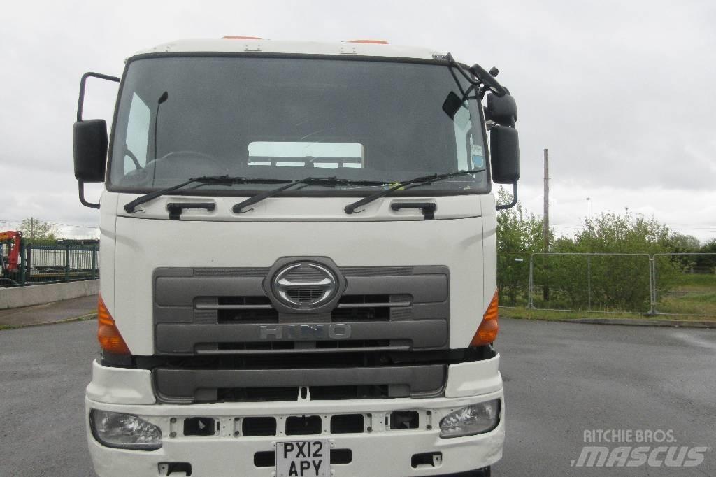 HINO 700 Ramenové nosiče kontajnerov