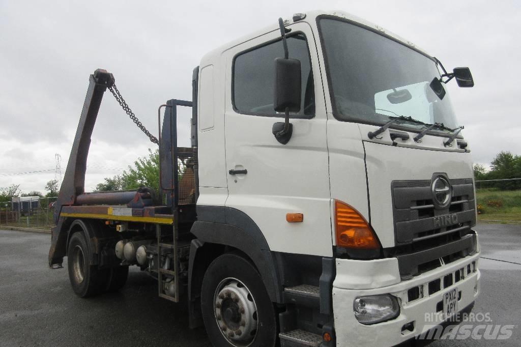 HINO 700 Ramenové nosiče kontajnerov