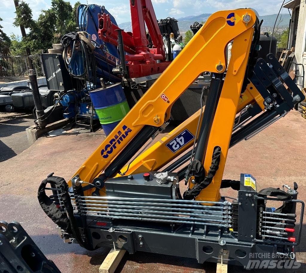 Copma 42.4 New Nakladacie žeriavy
