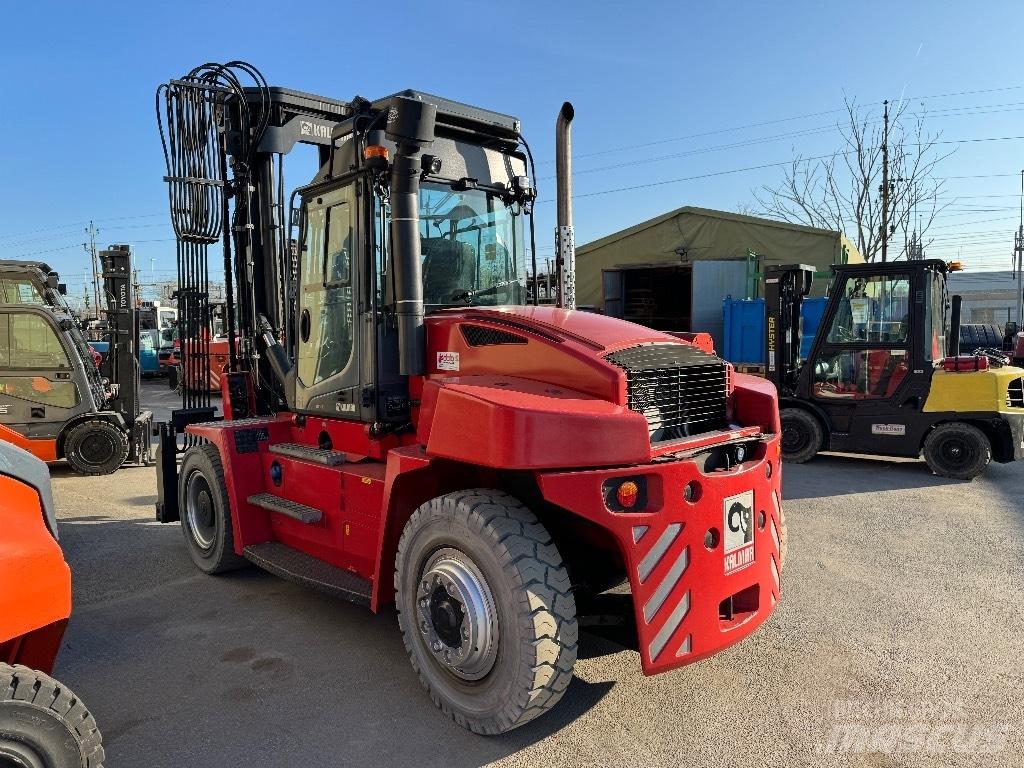 Kalmar DCG120-6 Dieselové vozíky