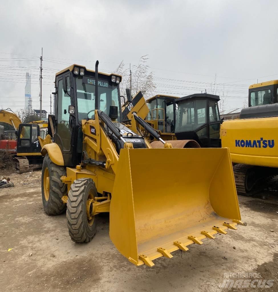 CAT 420 E Rýpadlo-nakladače