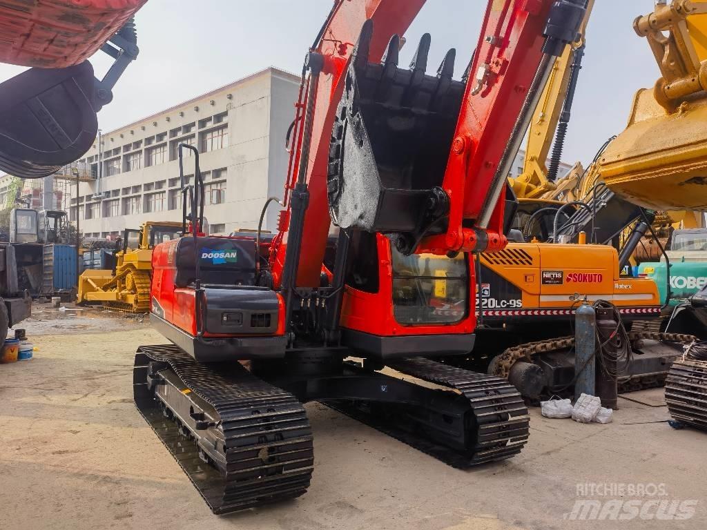 Doosan DX 140 LC Pásové rýpadlá