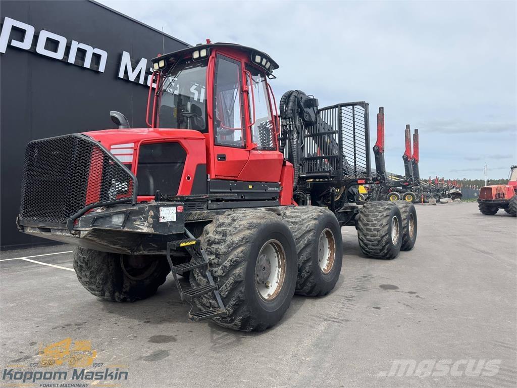 Komatsu 895 Lesné traktory