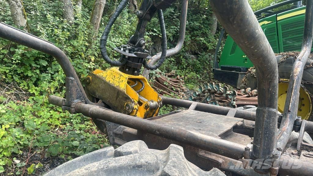 Timberjack 810 B Lesné traktory