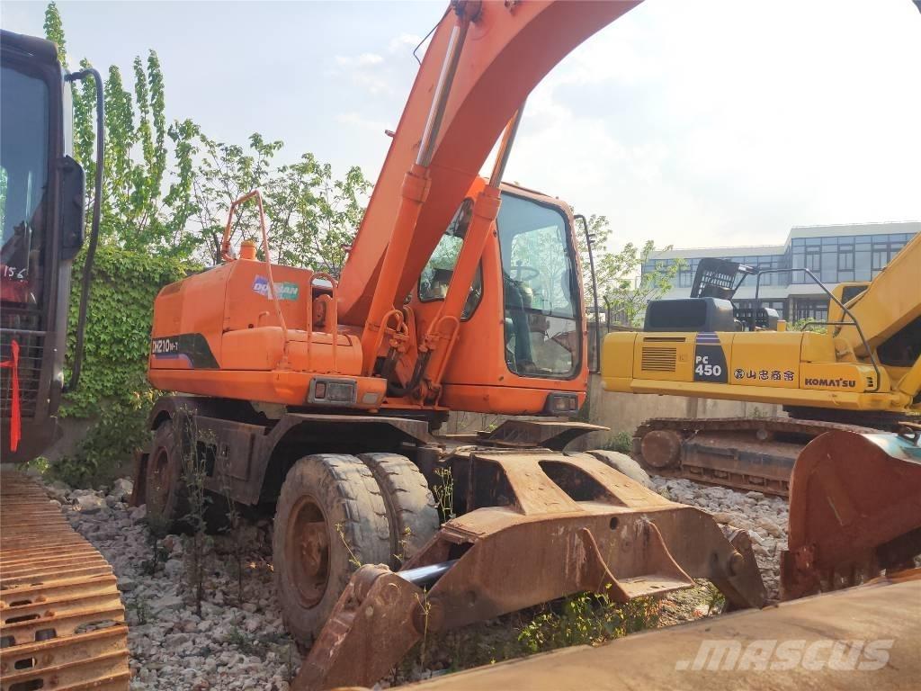 Doosan DH210W-7 Kolesové rýpadlá