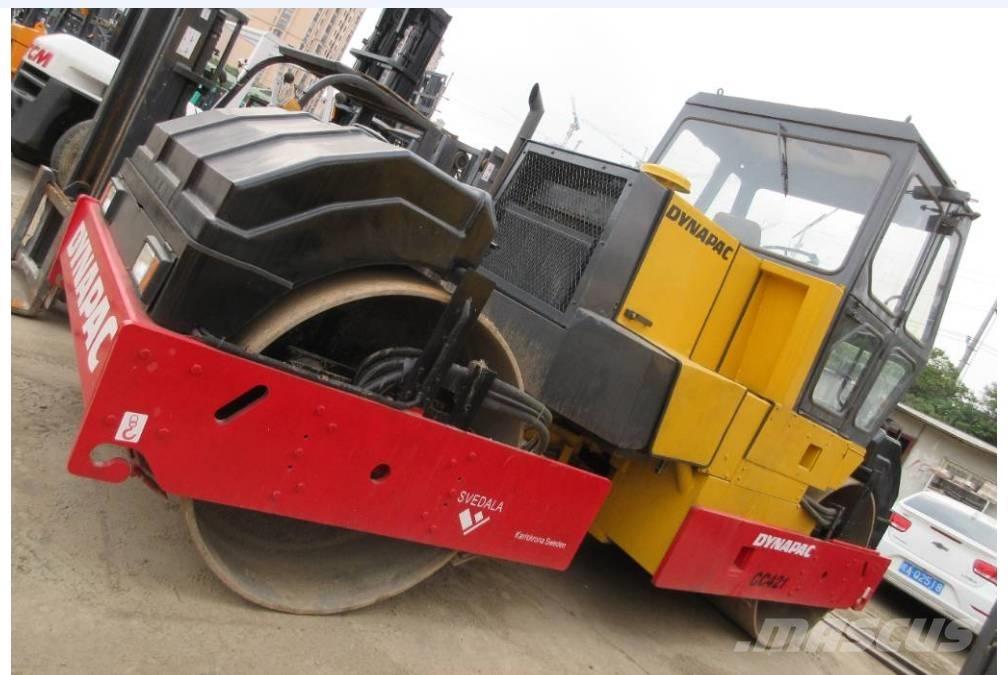 Dynapac CC 421 Tandemové valce