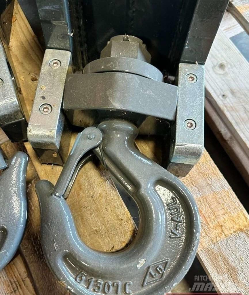 Merlo crane hook Stožiare