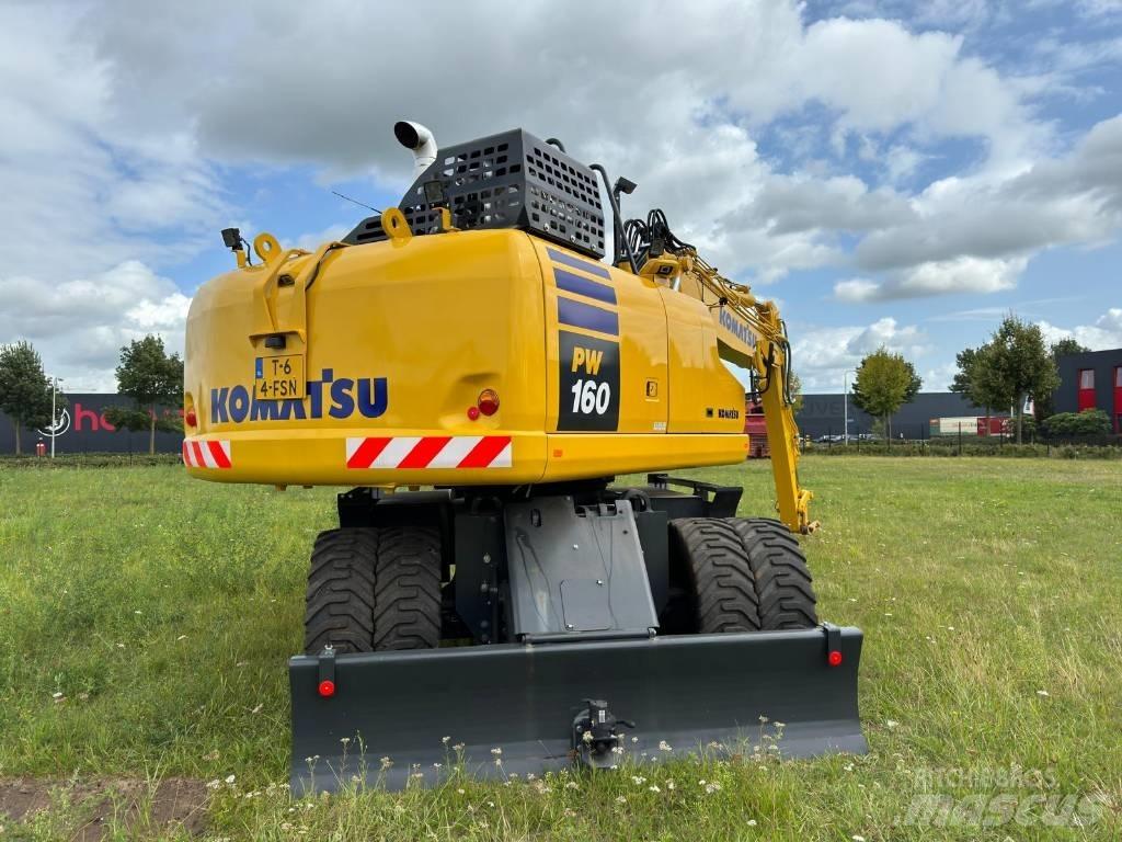 Komatsu PW160-11E0 Kolesové rýpadlá