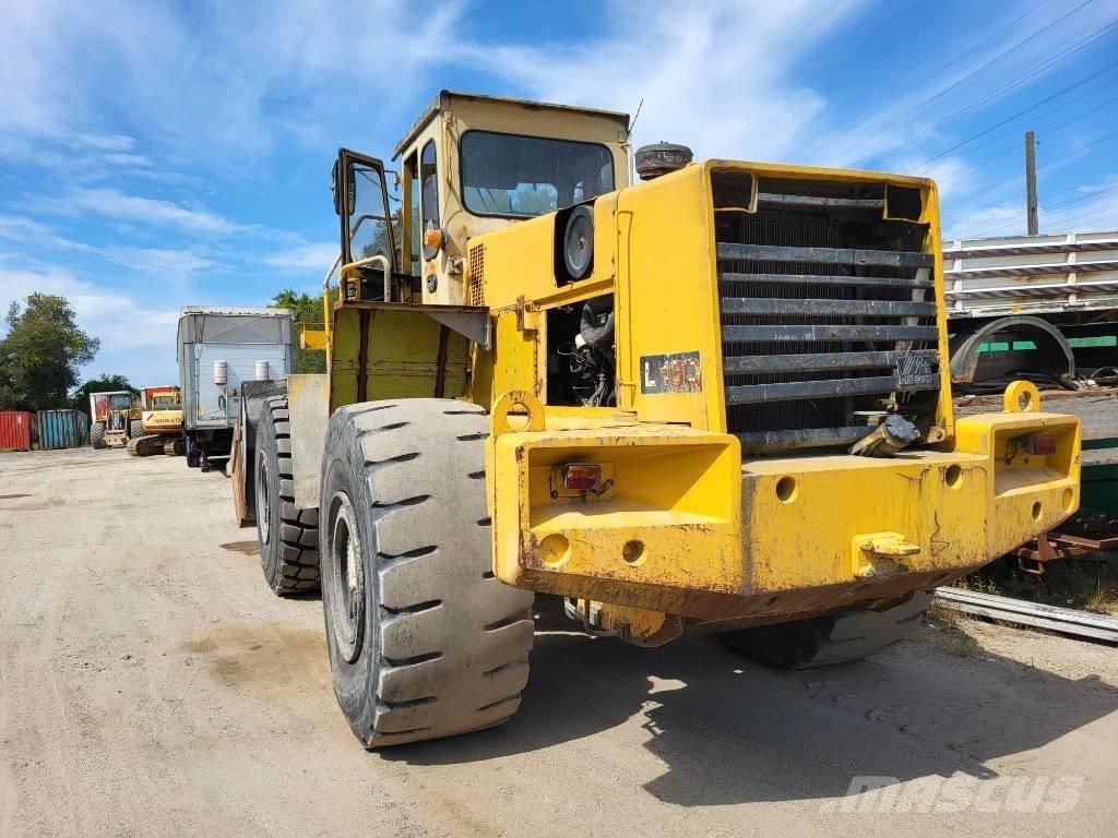 Volvo L 160 Kolesové nakladače